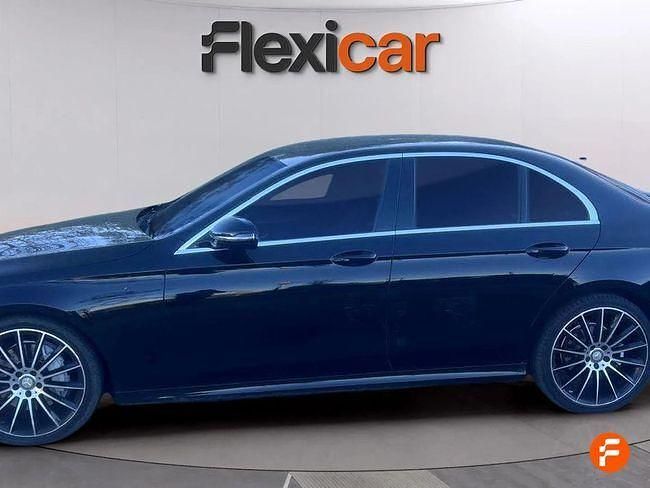Usado Mercedes E220 194 CV (142 kW) 2017 Negro Berlina