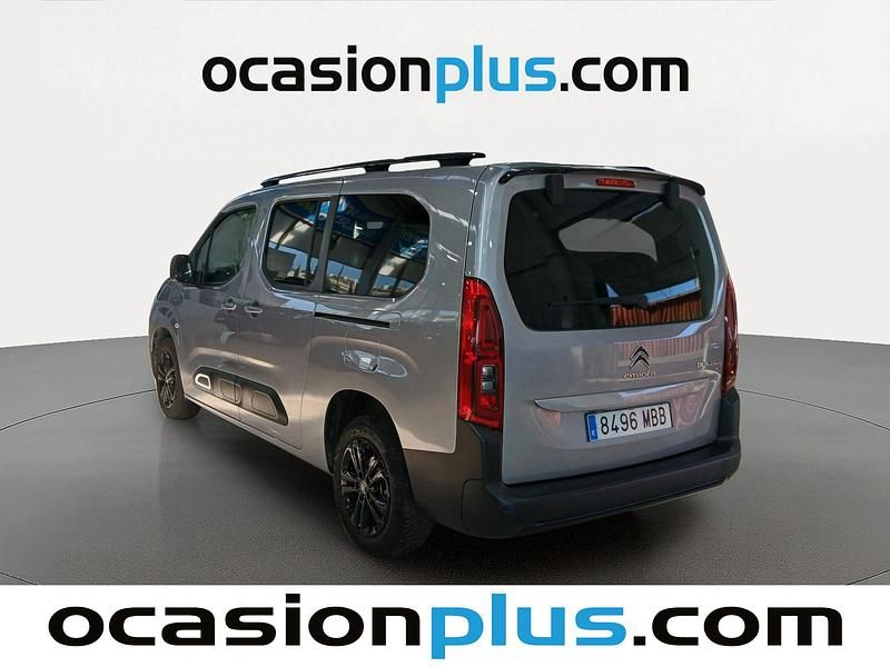Usado Citroën Berlingo Feel 131 CV (96 kW) 2022 Gris Monovolumen