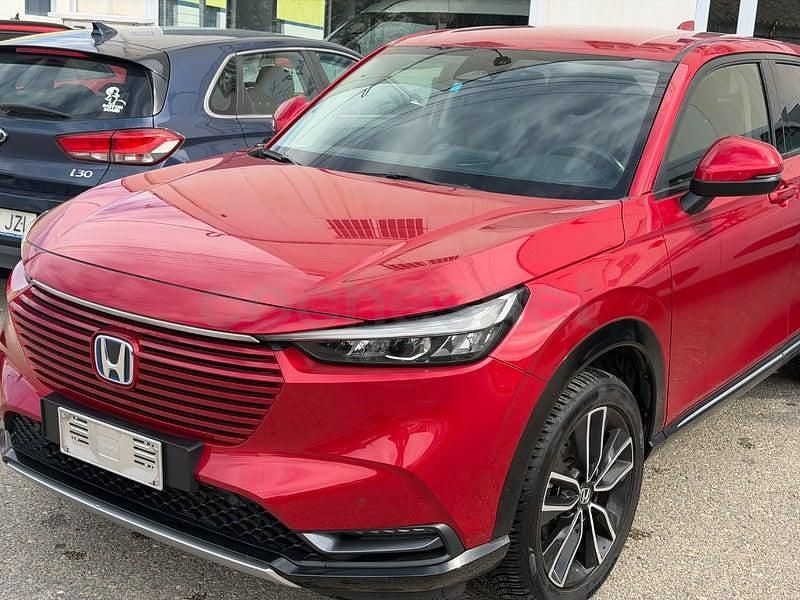 Usado Honda HR-V Elegance 131 CV (96 kW) 2023 Rojo SUV