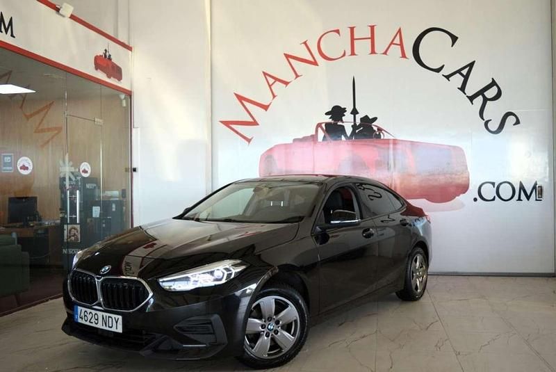 Usado BMW 216 Luxury Line 116 CV (85 kW) 2021 Gris / plata Coupe