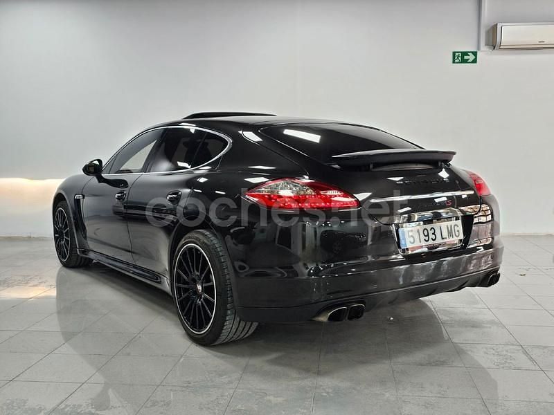 Usado Porsche Panamera 400 CV (294 kW) 2012 Negro Berlina