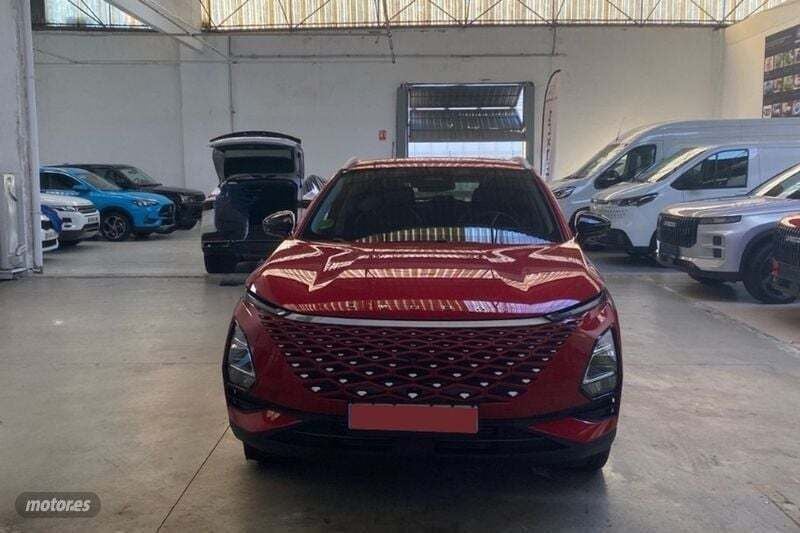 Usado Omoda 5 185 CV (136 kW) 2024 Rojo SUV