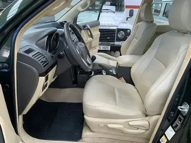 Usado Toyota Land Cruiser 177 CV (130 kW) 2016 Verde SUV