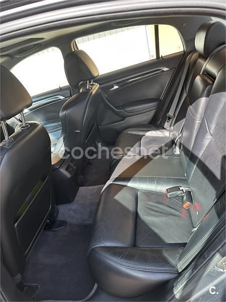 Gris / plata Usado 2005 Honda Accord Executive Berlina | 9500 € (Caro) - Imagen 1/1