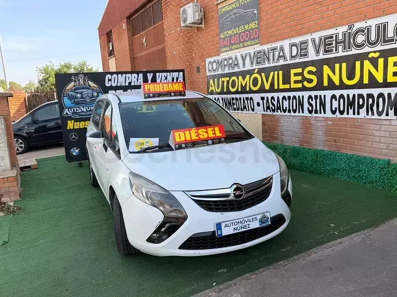 Usado Opel Zafira Tourer Selective 130 CV (95 kW) 2014 Blanco Monovolumen