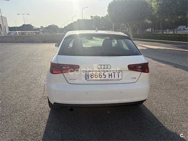 Blanco Usado 2013 Audi A3 Berlina | 7500 € (Precio justo) - Imagen 1/4