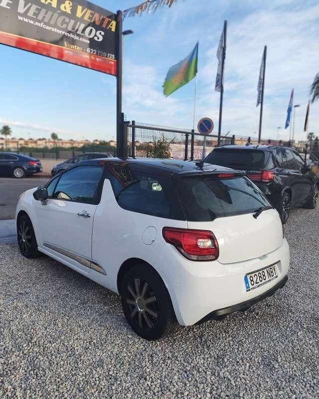 Usado Citroën DS3 PureTech 82 CV (60 kW) 2014 Blanco Utilitario