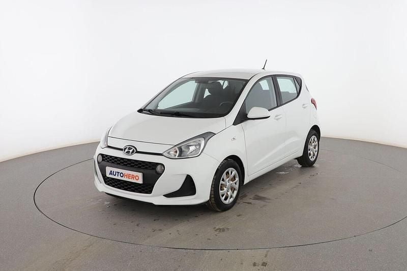 Blanco Usado 2019 Hyundai i10 Utilitario | 9799 € (Buen precio) - Imagen 1/4