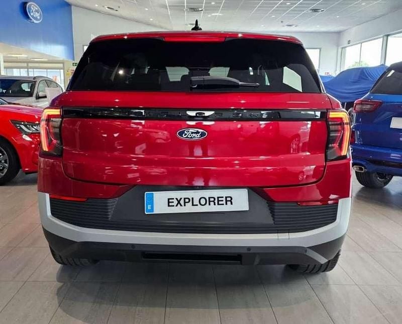 Nuevo Ford Explorer Premium 210 kW (286 CV) 2025 SUV