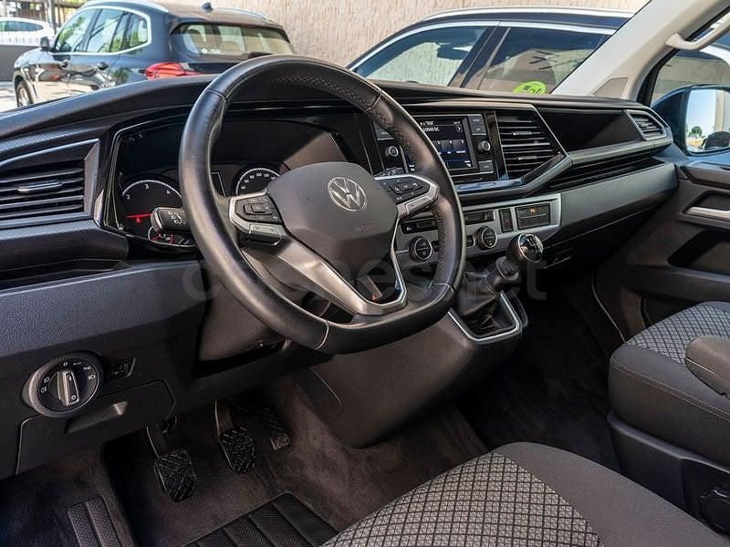 Usado VW Multivan 110 CV (80 kW) 2021 Azul Van