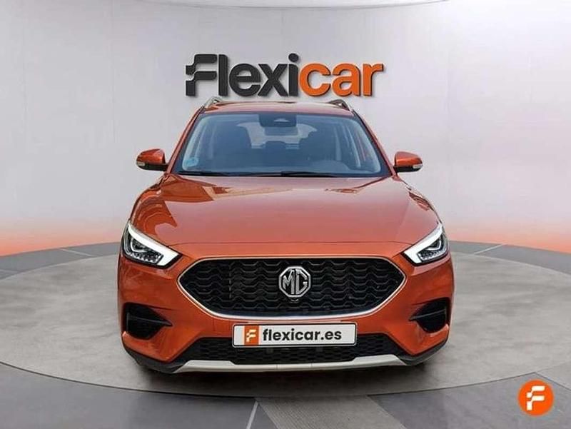 Usado MG ZS Comfort 116 CV (85 kW) 2025 Naranja SUV