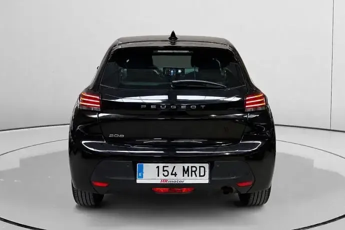 Usado Peugeot 208 Active 100 CV (73 kW) 2024 Utilitario