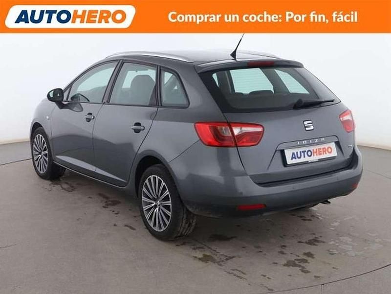 Usado Seat Ibiza ST CONNECT 90 CV (66 kW) 2016 Gris Familiar