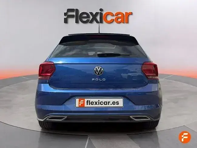 Usado VW Polo R-line 95 CV (69 kW) 2021 Azul Utilitario