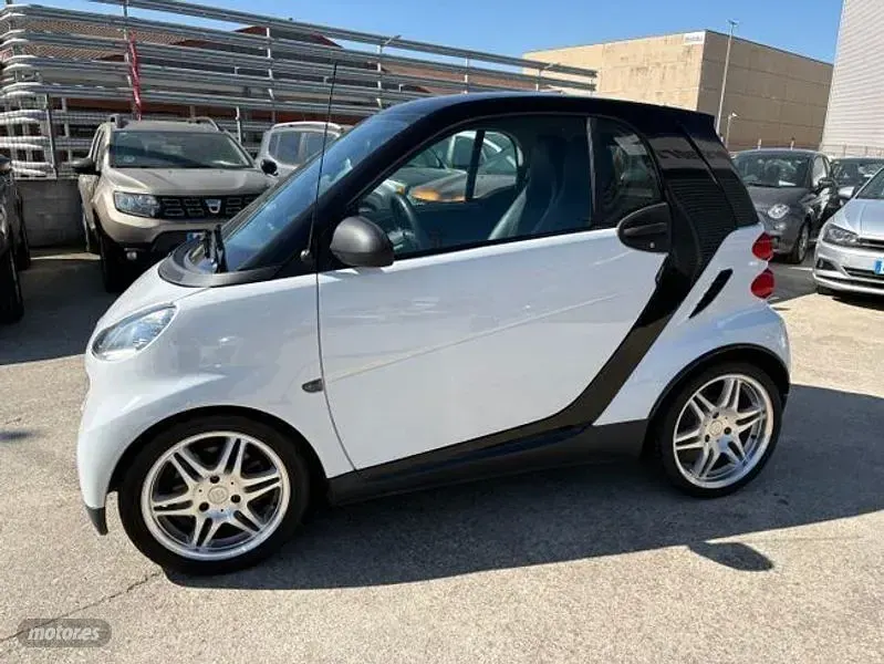 Usado Smart ForTwo Coupé Brabus 97 CV (71 kW) 2008 Blanco Coupe