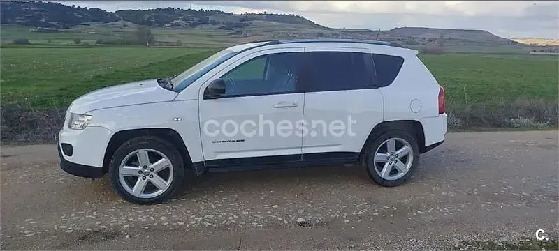Usado Jeep Compass Limited 136 CV (100 kW) 2013 Blanco SUV