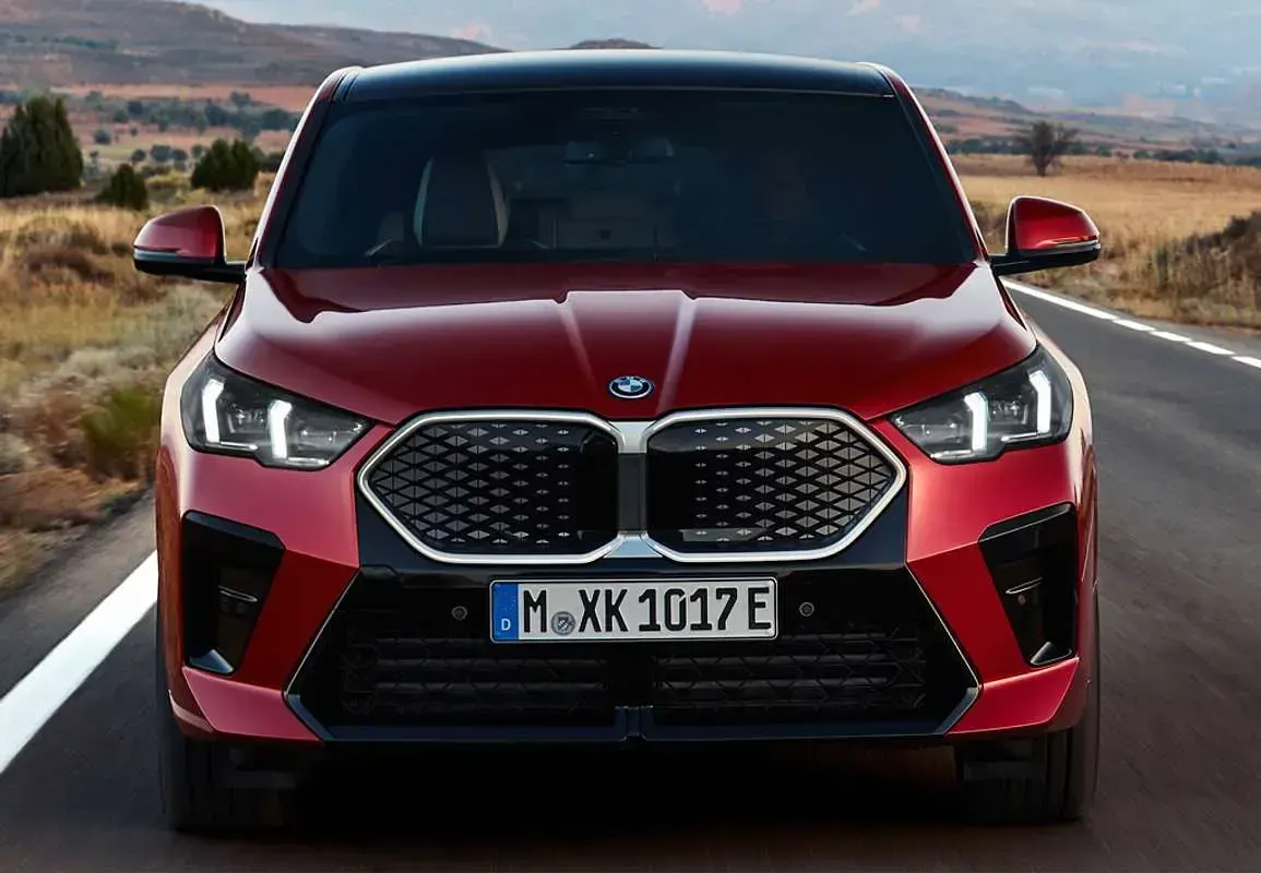 Usado BMW X2 136 CV (100 kW) 2023 Gris SUV