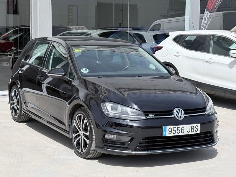 Usado VW Golf VII 110 CV (80 kW) 2015 Negro Berlina