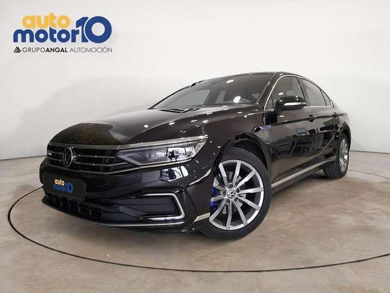 Usado VW Passat GTE 156 CV (114 kW) 2021 Berlina