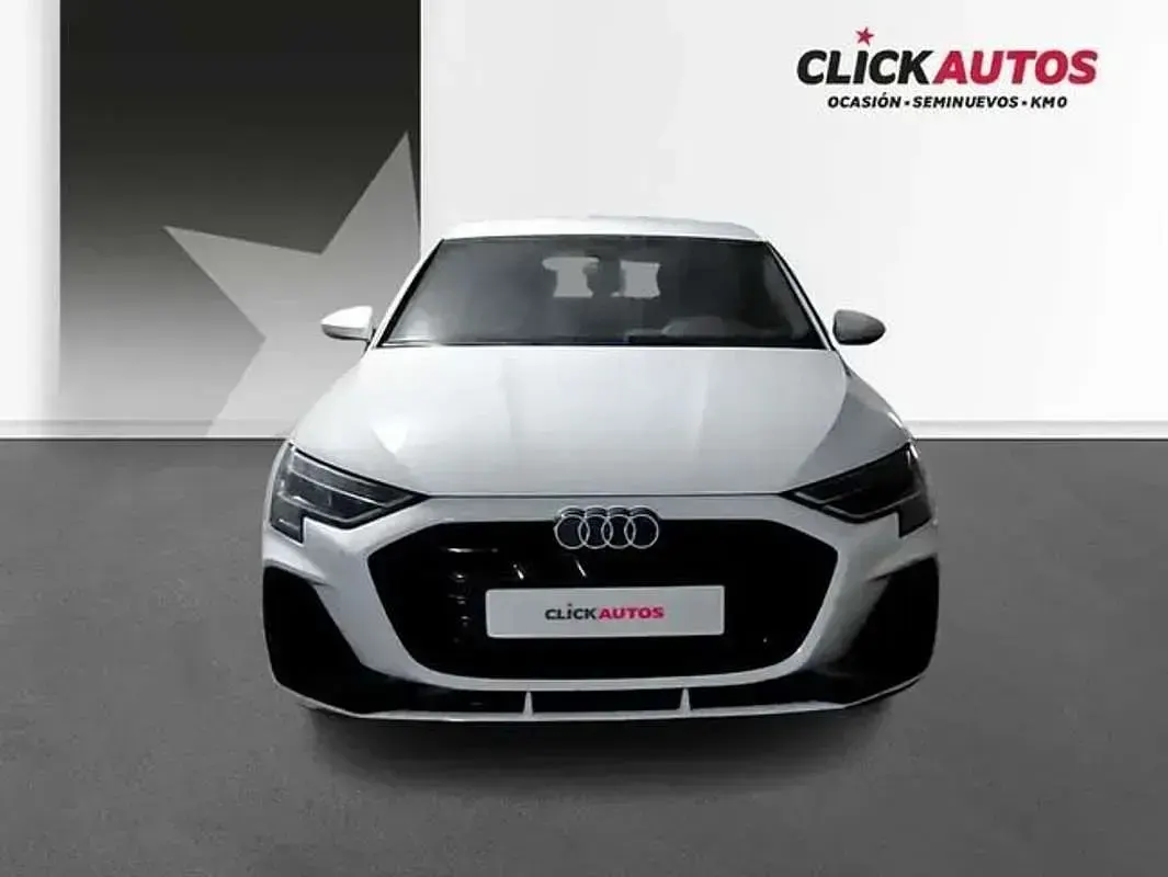 Usado Audi A3 S-Line 150 CV (110 kW) 2025 Blanco Berlina
