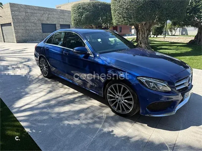 Usado Mercedes C220 AMG line 170 CV (125 kW) 2017 Azul Berlina