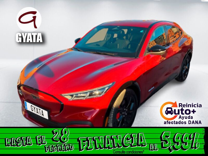 Rojo Usado 2023 Ford Mustang Mach-E SUV | 43.990 € (Super precio) - Imagen 1/4