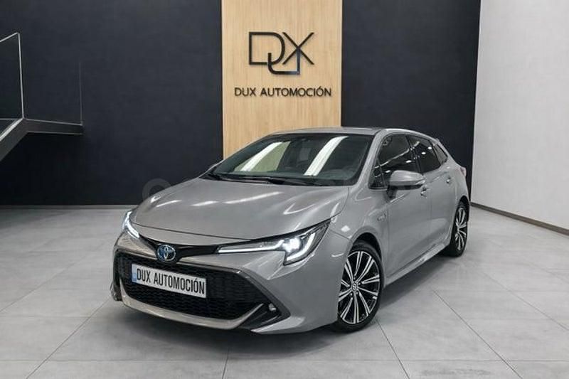 Usado Toyota Corolla Style 122 CV (89 kW) 2022 Gris / plata Berlina