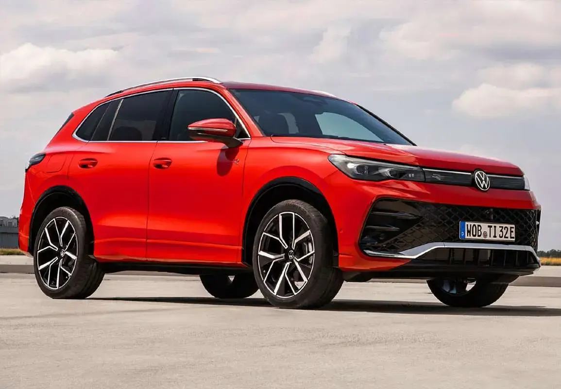 Usado VW Tiguan Life 150 CV (110 kW) 2021 Negro SUV