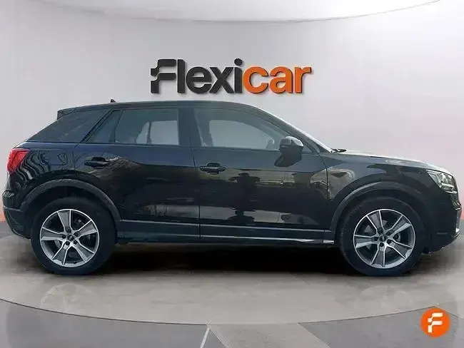 Usado Audi Q2 Advanced Plus 116 CV (85 kW) 2019 Negro SUV