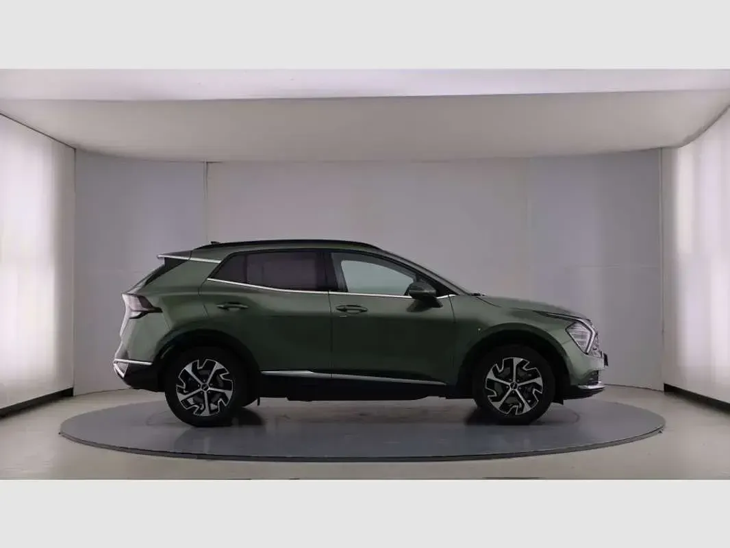 Usado Kia Sportage 232 CV (170 kW) 2022 Verde SUV