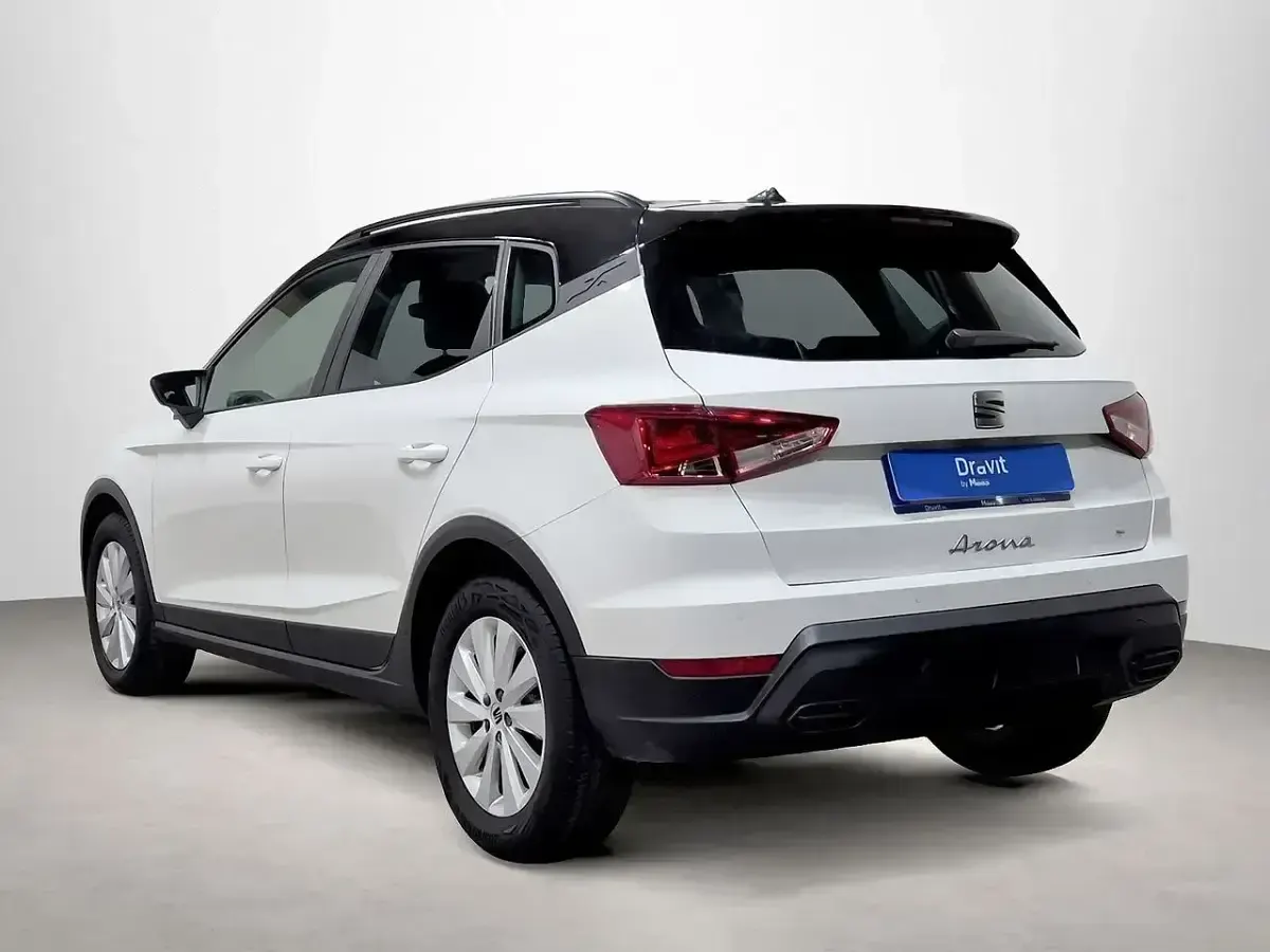 Używany Seat Arona Style Plus 111 KM (81 kW) 2021 Biały SUV
