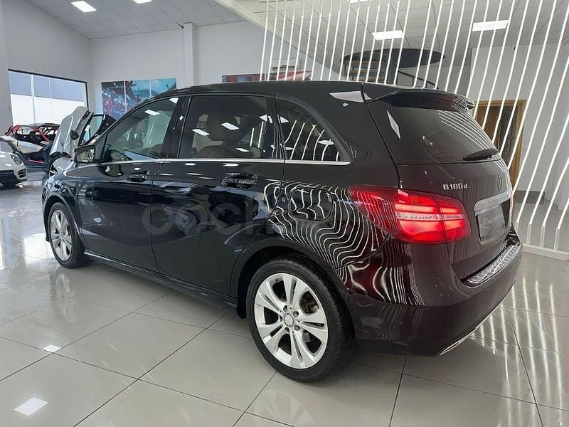Brugt Mercedes B180 109 HK (80 kW) 2017 Sort MPV