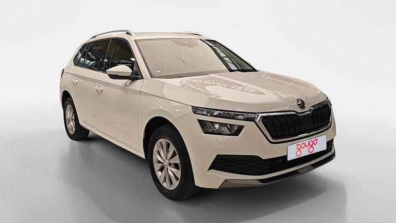 Usado Skoda Kamiq Ambition 90 CV (66 kW) 2022 SUV