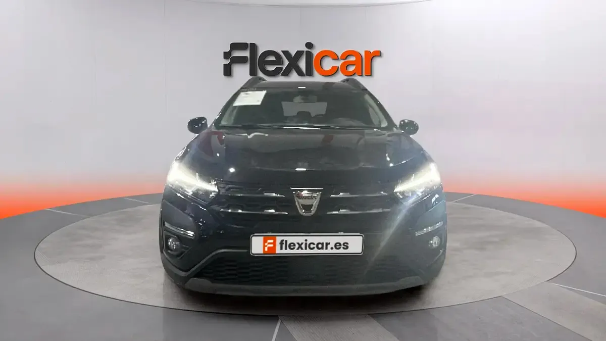 Usado Dacia Jogger Comfort 110 CV (80 kW) 2022 Negro Monovolumen