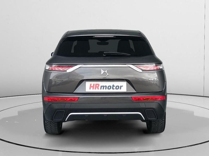 Usado DS Automobiles DS7 Crossback So Chic 131 CV (96 kW) 2019 Gris SUV