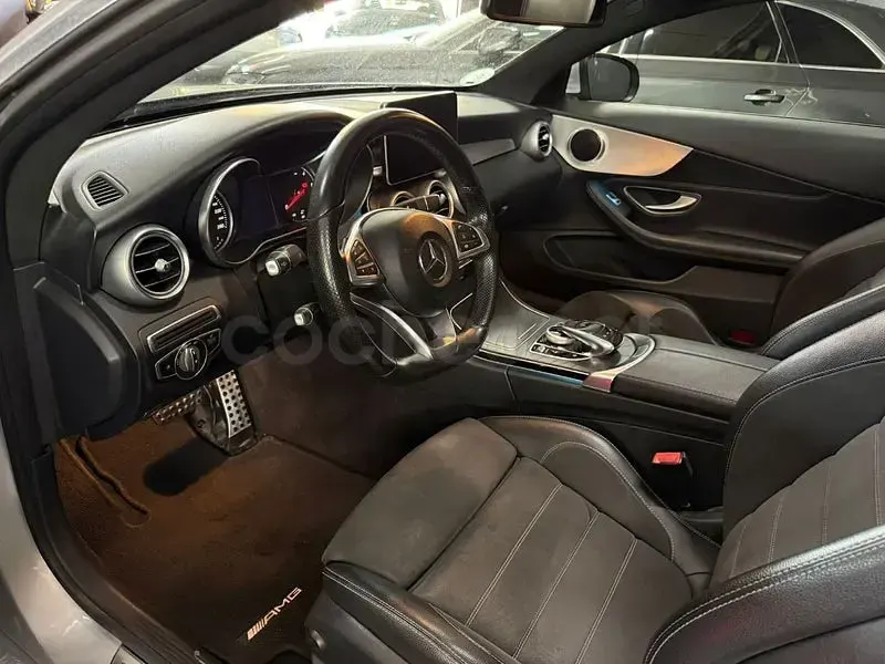 Usado Mercedes C220 194 CV (142 kW) 2018 Gris / plata Coupe