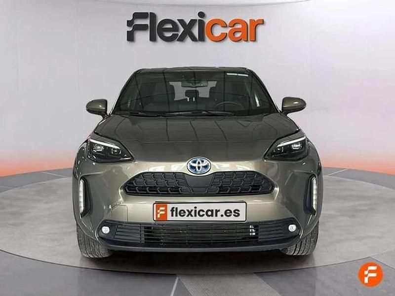 Usado Toyota Yaris Cross Active 116 CV (85 kW) 2024 Marrón SUV