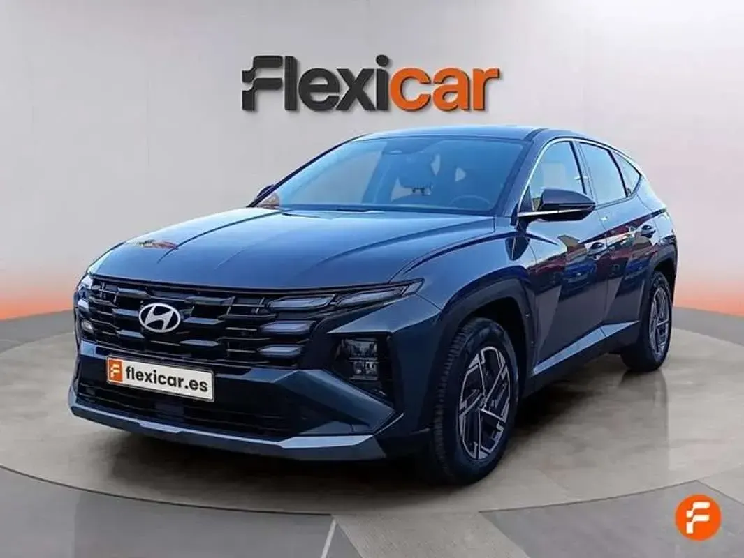 Usado Hyundai Tucson 160 CV (117 kW) 2025 Gris SUV