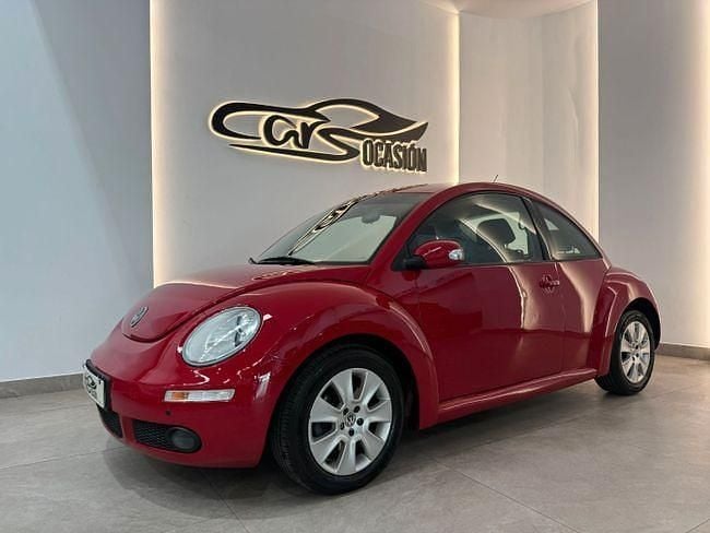 Usado VW Beetle 105 CV (77 kW) 2009 Rojo Utilitario