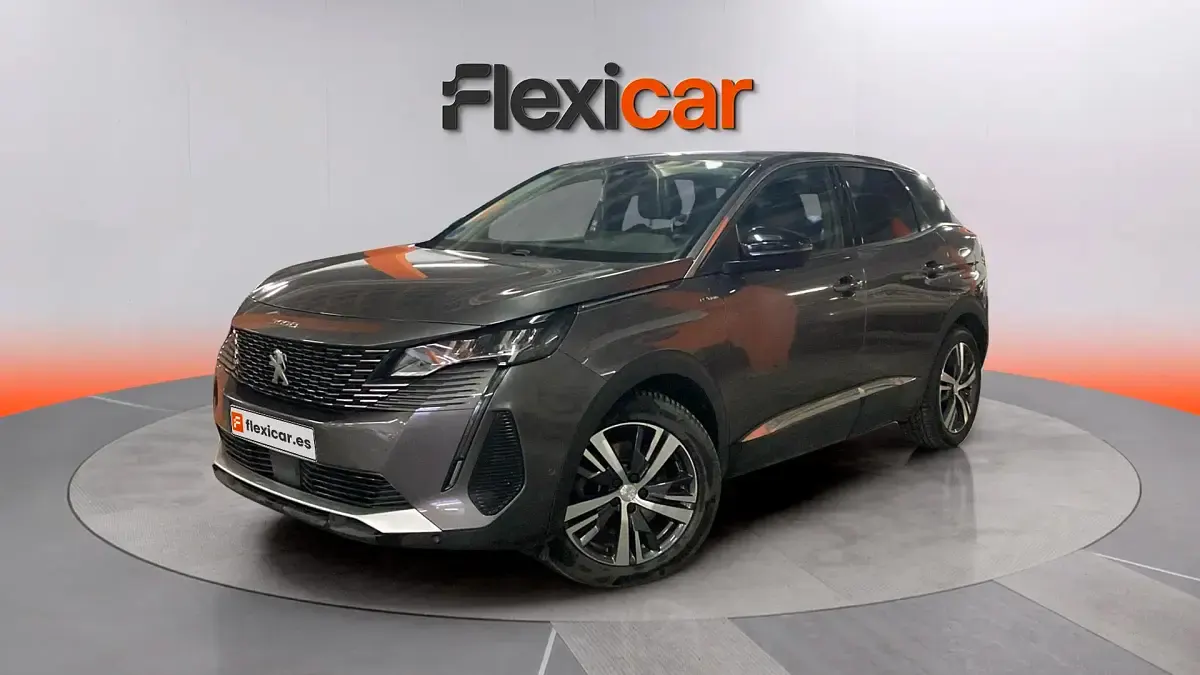 Usado Peugeot 3008 Allure 226 CV (166 kW) 2022 Gris SUV