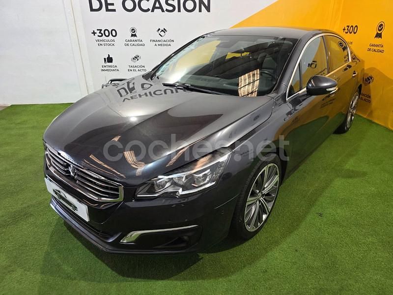 Gris / plata Usado 2015 Peugeot 508 GTi Berlina | 9990 € (Precio justo) - Imagen 1/4