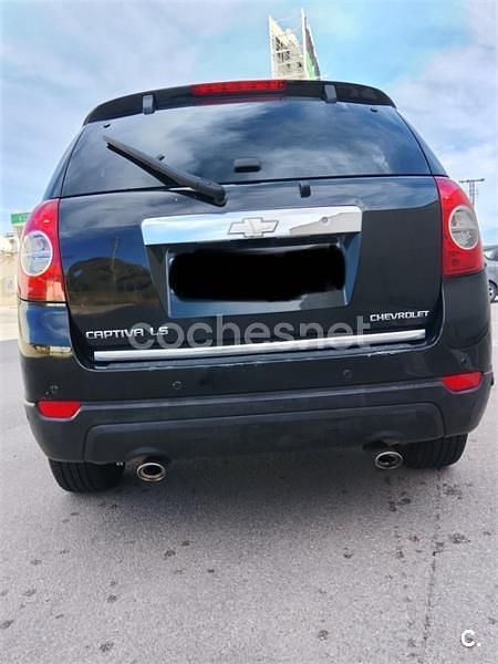 Usado Chevrolet Captiva LS 127 CV (93 kW) 2009 Negro SUV