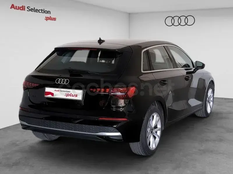 Usado Audi A3 Advanced Plus 116 CV (85 kW) 2025 Negro Berlina