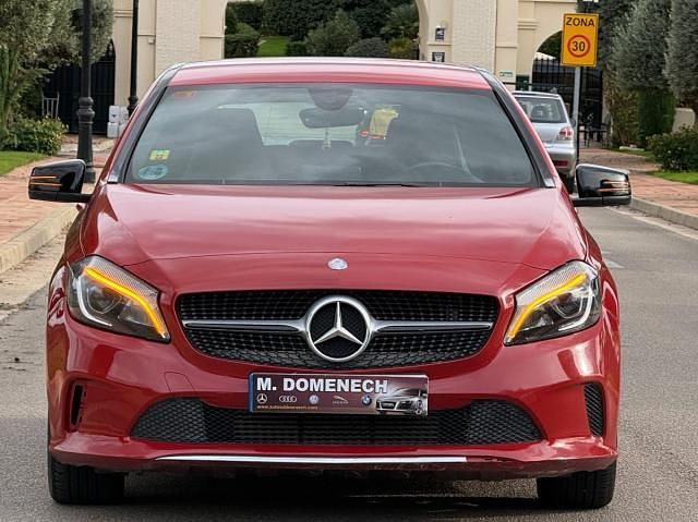 Usado Mercedes A180 122 CV (89 kW) 2017 Utilitario