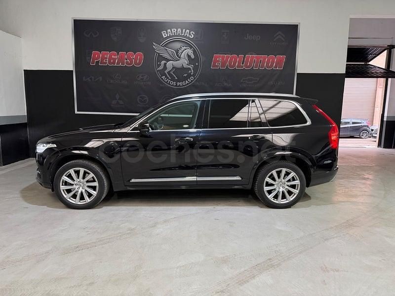 Usado Volvo XC90 Momentum 400 CV (294 kW) 2017 Negro SUV