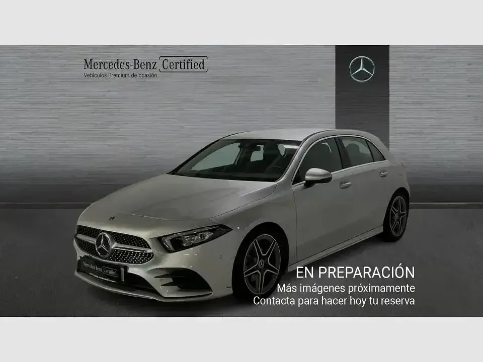 Usado Mercedes A200 163 CV (119 kW) 2020 Gris / plata Berlina