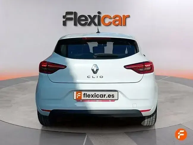 Usado Renault Clio Evolution 100 CV (73 kW) 2023 Blanco Utilitario