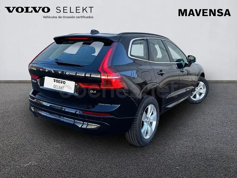 Usado Volvo XC60 Core 197 CV (144 kW) 2024 Negro SUV