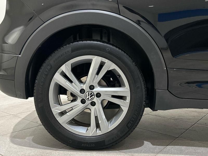 Usado VW T-Cross Sportline 150 CV (110 kW) 2021 Negro SUV