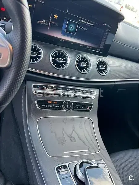 Usado Mercedes E400 340 CV (250 kW) 2019 Negro Coupe